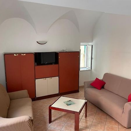 Appartamento A Due Passi Dal Mare Finale Ligure Exterior foto