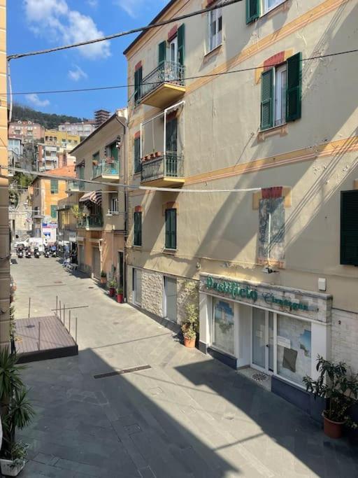 Appartamento A Due Passi Dal Mare Finale Ligure Exterior foto
