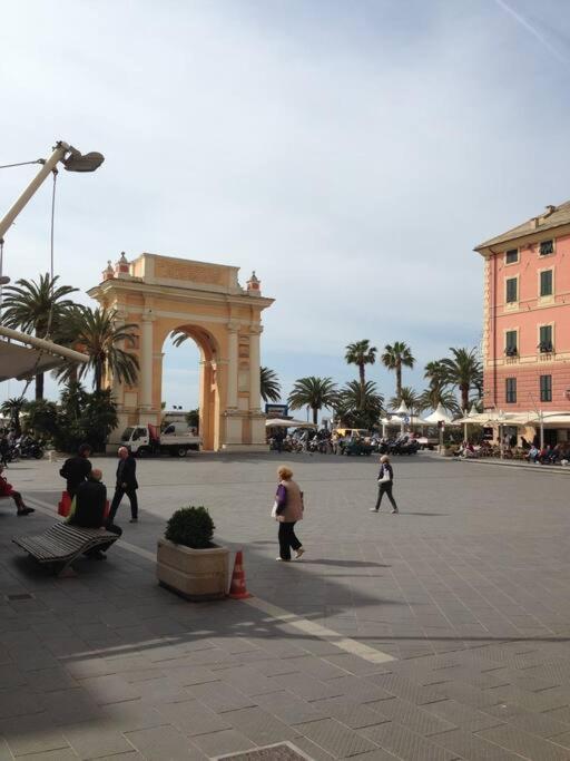 Appartamento A Due Passi Dal Mare Finale Ligure Exterior foto